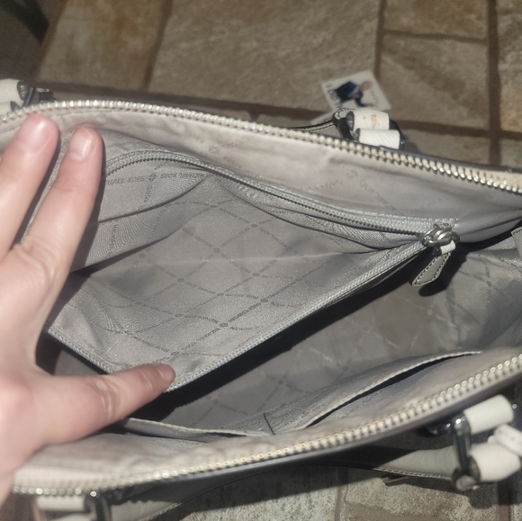 Michael Kors Ciara Large Top Zip Satchel - Picture 2 of 5